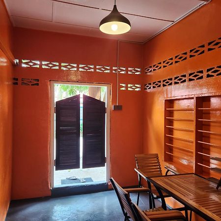 Gecko Guesthouse Pantai Cenang  Exterior foto